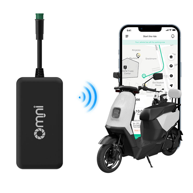 IoT Device with GPS Tracking for Personal E-moped and E-mopeds Fleet